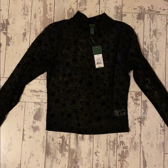 Top - Picture 1 of 2